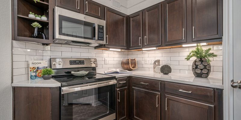 Katy Apartment: 24498 Roesner Rd