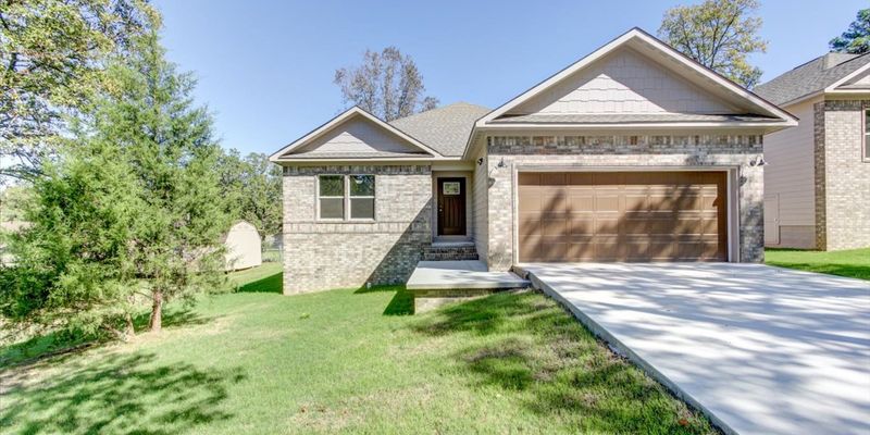 Hot Springs House: 205 Elysian Hills Dr