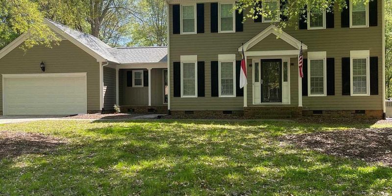 Burlington House: 407 Portsmouth Ct