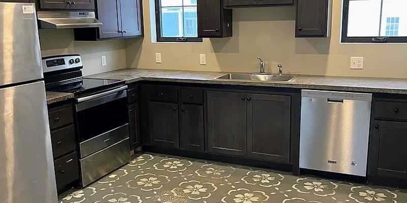 Waterbury Apartment: 11 North Main St
