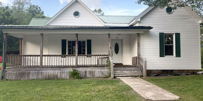 Coeburn House: 208 Prospect Ave NW