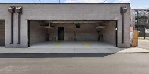 4402 - Garage.PNG