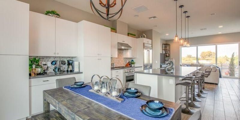 Scottsdale House: 3105 N 71st St