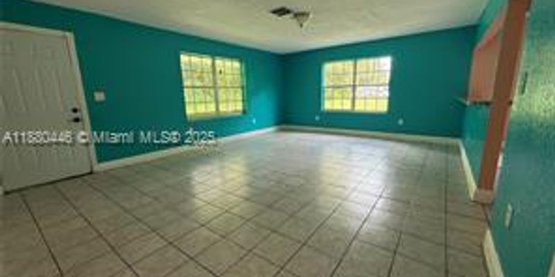 Miami House: 1243 NE 113th Ter