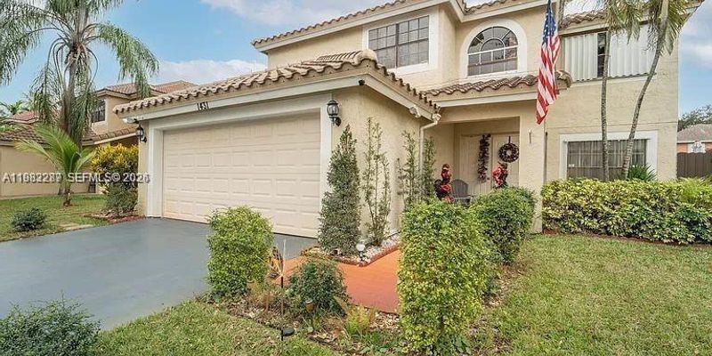 Pembroke Pines House: 1431 SW 87th Way
