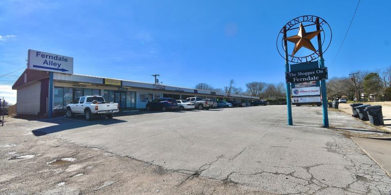 Waco House: 3204 Ferndale Drive