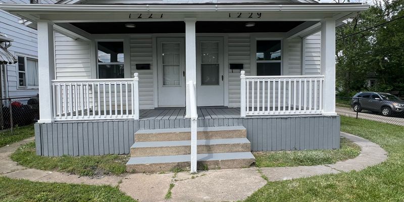 Middletown Apartment: 1227 Prospect Ave