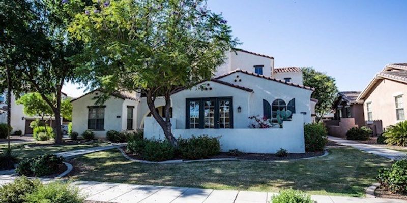 Surprise House: 15359 W Columbine Dr