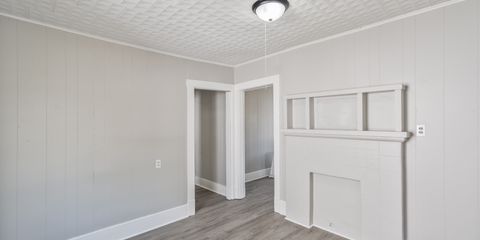 120 E Oak Street-3.jpg