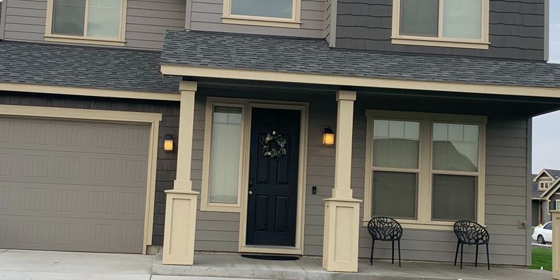 Pasco House: 5701 Pierre Dr