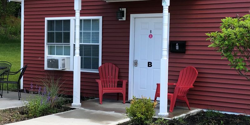 Ithaca Apartment: 123 Birdseyeview Drive