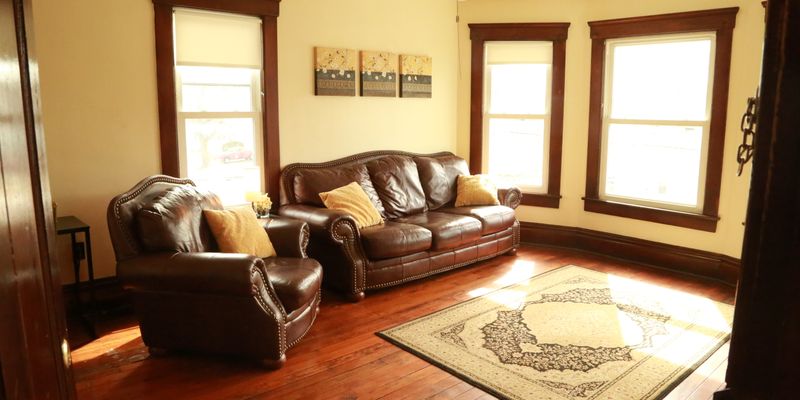 Akron Apartment: 545 E Buchtel Ave, Akron, OH 44304