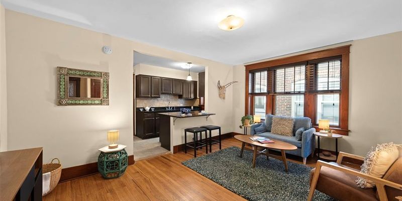 St. Louis Apartment: 6015 Magnolia Ave