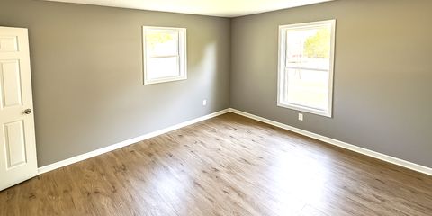 20251013_1124_Renovated Room Interior_remix_01k7fcysv8efjvm23w9k85mk8k.png