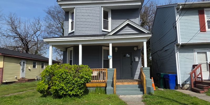 Newport News Apartment: 641 29th St