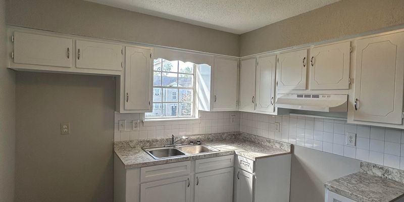 Birmingham Apartment: 412 Tuscaloosa Ave