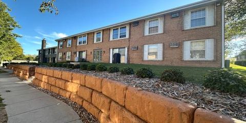 942 Westbrooke way, Hopkins, MN 55343 Front.jpg