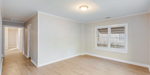 1123e70thST 3-1.jpg