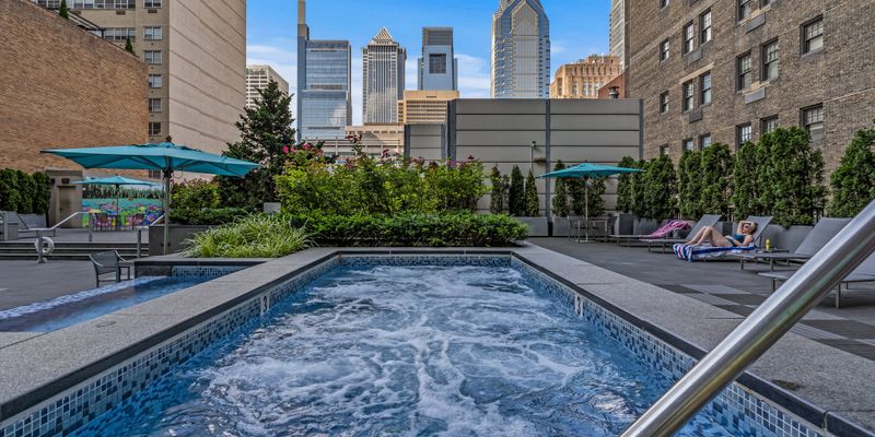 Philadelphia Condo: 225 S 18th St