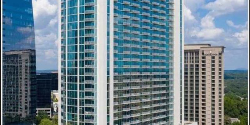 Atlanta House: 3324 Peachtree Rd #Apt 2213, Atlanta, GA 30326