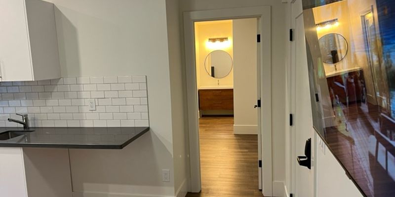 San Jose Apartment: 155 West Santa Clara Street