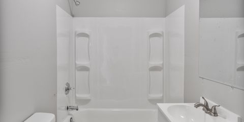 120 E Oak Street-5.jpg