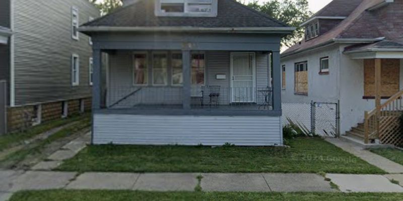 Chicago House: 10520 S Perry Ave