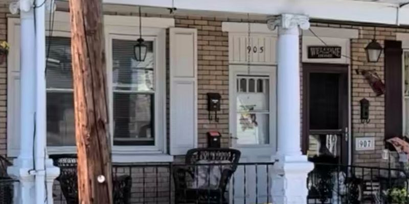 Bristol Apartment: 905 Mansion St