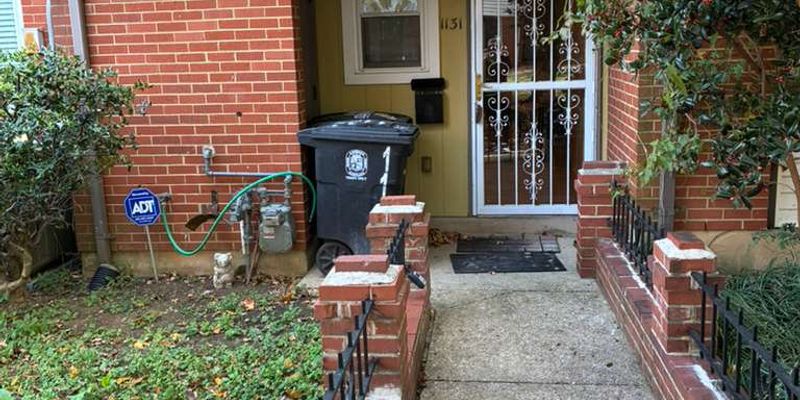 Oxon Hill House: 1131 Marcy Ave