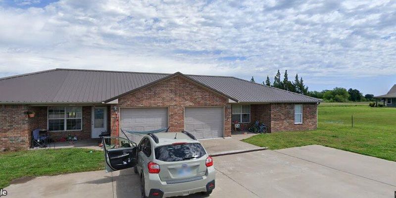 Grove Multiplex: 63080 E 285 Ct