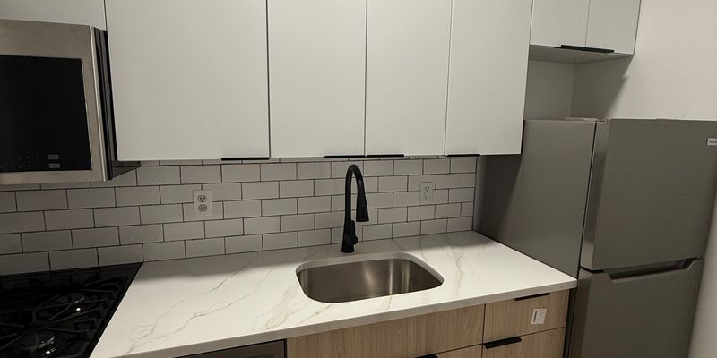 Brooklyn Apartment: 476 Central Avenue