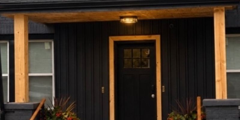 Pontiac Apartment: 40 S Marshall St
