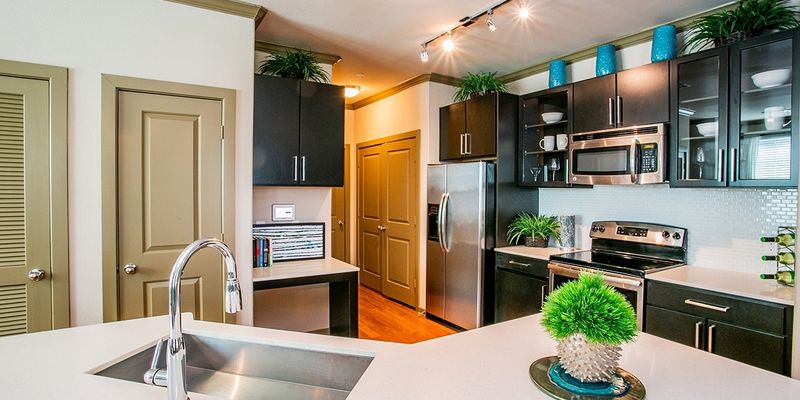 Houston Apartment: 12598 Westheimer Rd