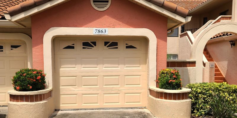 Orlando House: 7863 Sugar View Ct