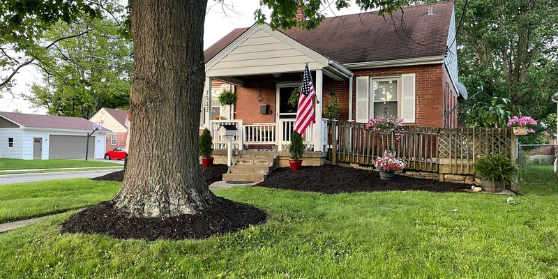 Cincinnati House: 7512 Plainfield Rd
