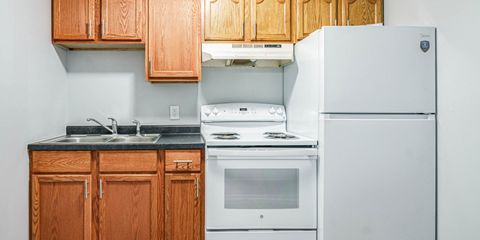 201 E Calvert D 00004-WEB.jpg