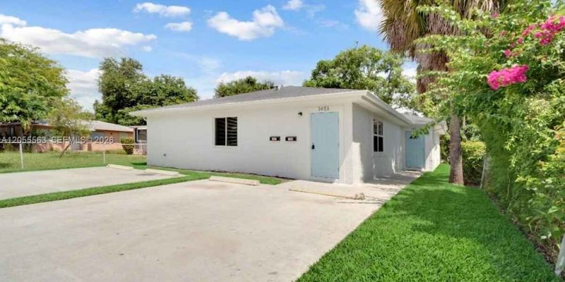 Miami House: 1451 NW 51st Terrace