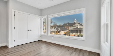 15-web-or-mls-4443-02305.jpg