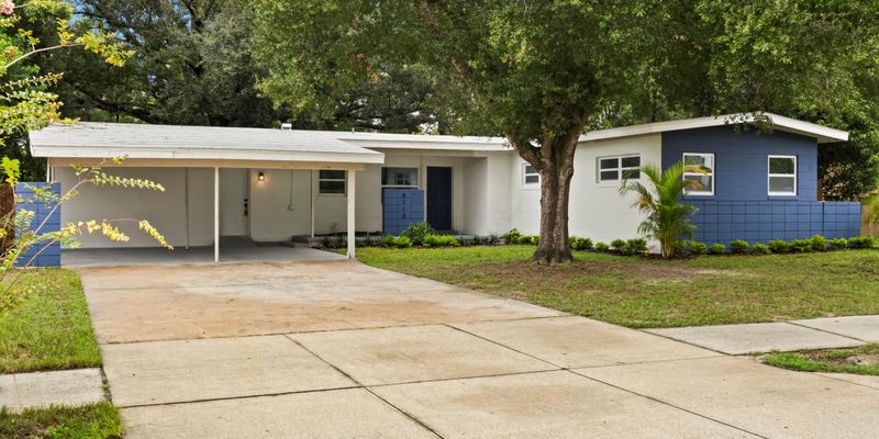 Orlando House: 6113 Hialeah St