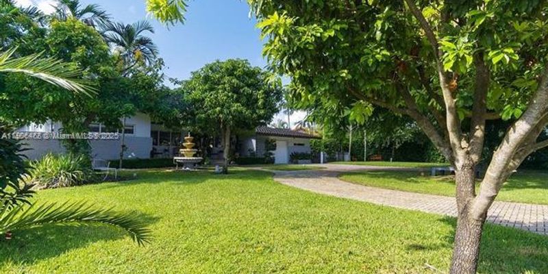 Miami Shores House: 1110 NE 100th St