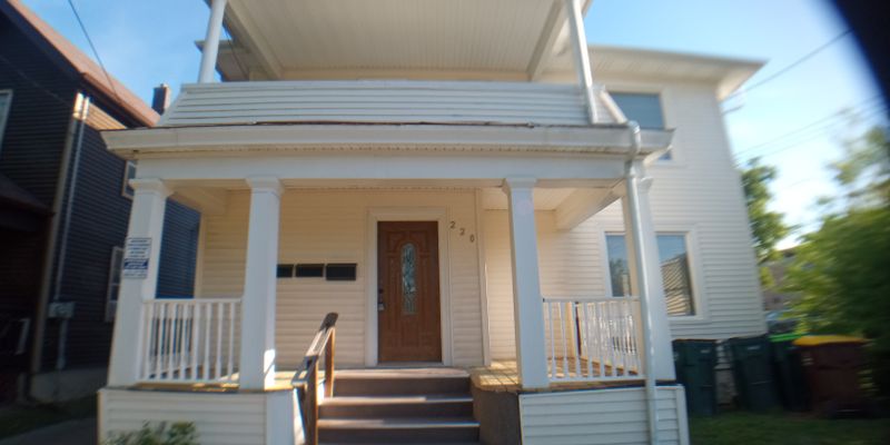 Lansing Apartment: 220 W Lapeer St