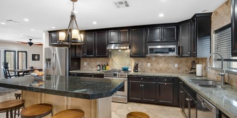 2032 E La Jolla Dr-14.jpg