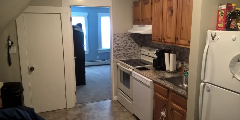 Methuen Apartment: 187 - 189 Lowell St