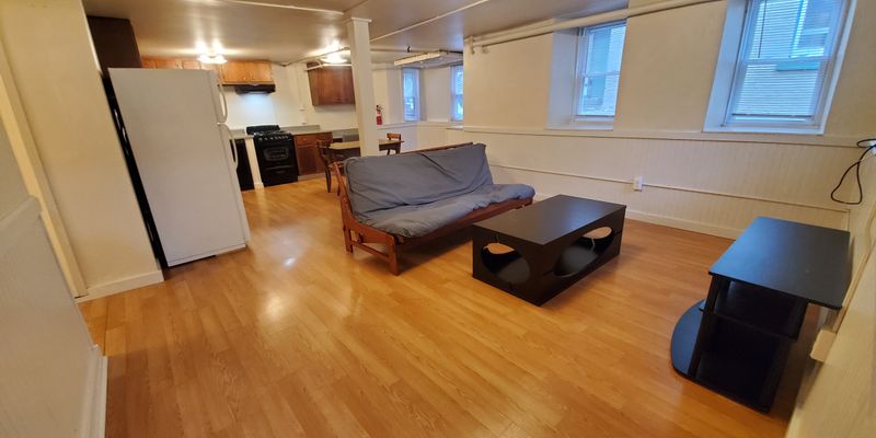 Ithaca Apartment: 105 N Quarry St