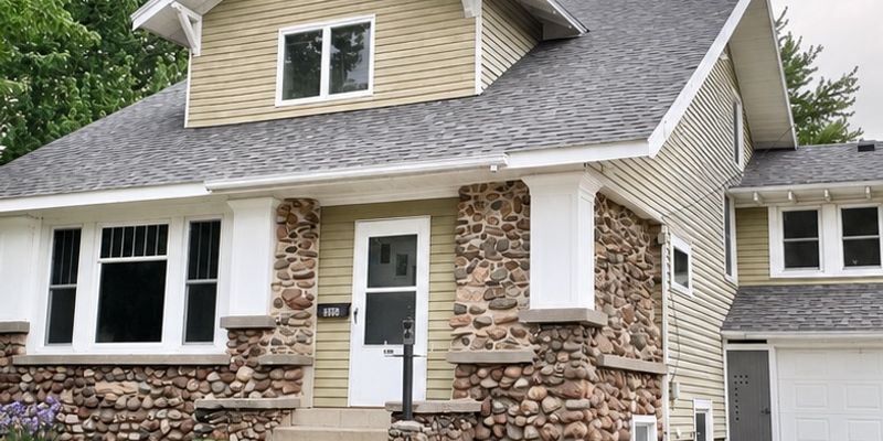 Sumner House: 308 South St