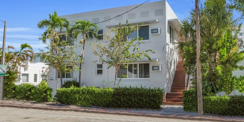 Miami Beach Apartment: 7619 Abbott Ave