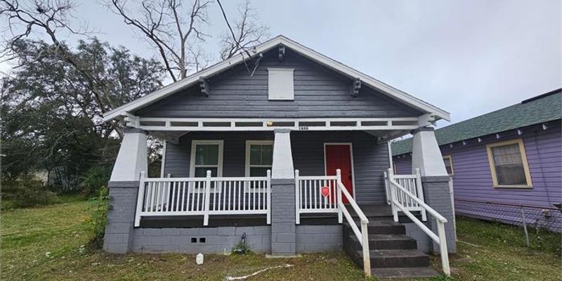 Jacksonville House: 1446 W 23rd St