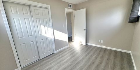 24833Lauren - 9.jpeg