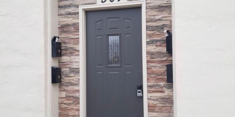 Warsaw Apartment: 501 W Jefferson St