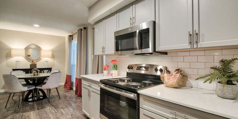 Harris County Apartment: 13428 Creekway Dr